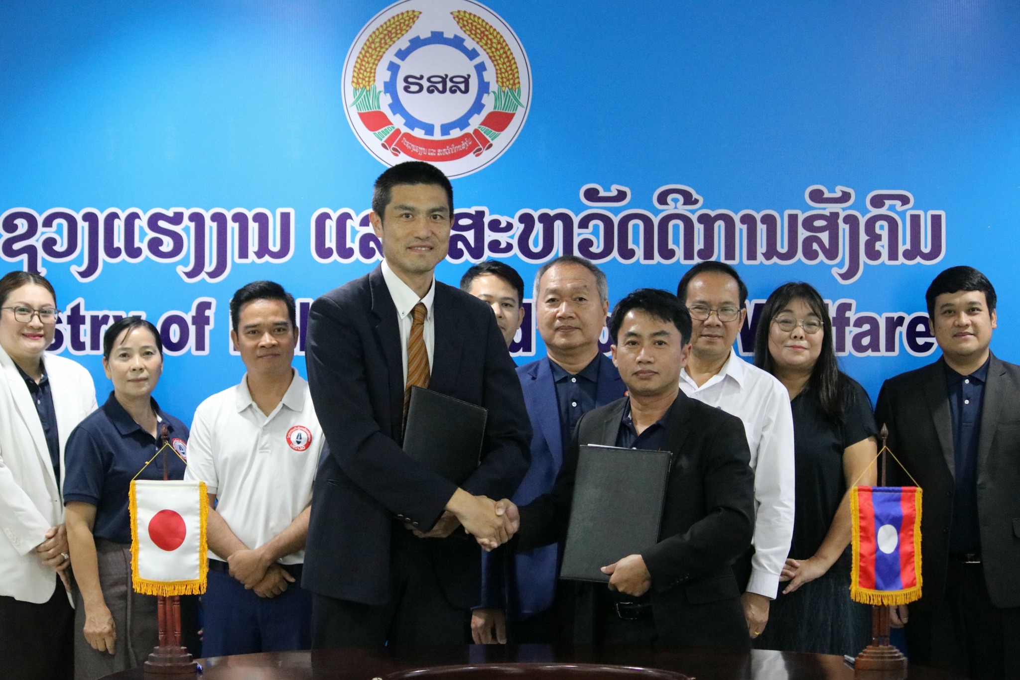 ອົງການໄຈກາ ປະຈໍາລາວ ແລະ ໂຄງການເກັບກູ້ລະເບີດແຫ່ງຊາດ ໄດ້ລົງນາມໃນບົດບັນທຶກຄວາມເຂົ້າໃຈ ເພື່ອດໍາເນີນໂຄງການຮ່ວມມືທາງດ້ານວິຊາການໄລຍະໃໝ່